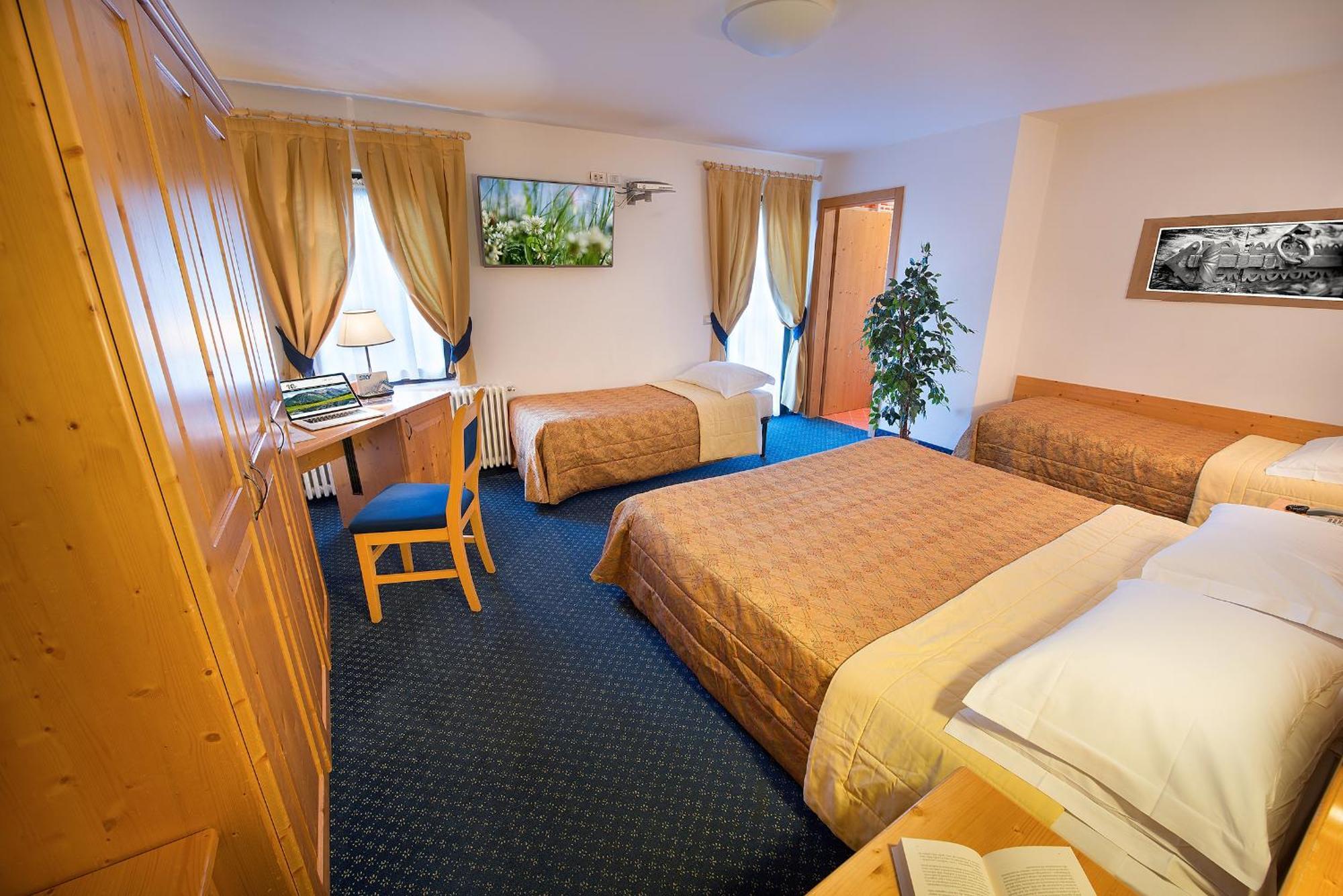 Hotel Cristallo Peio Camera foto
